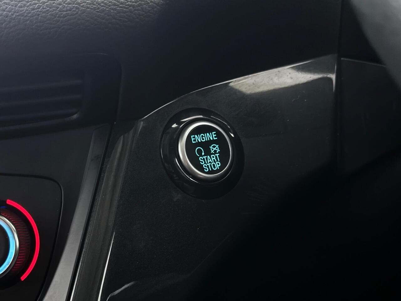 Ford Kuga thumbnail Misc Controls