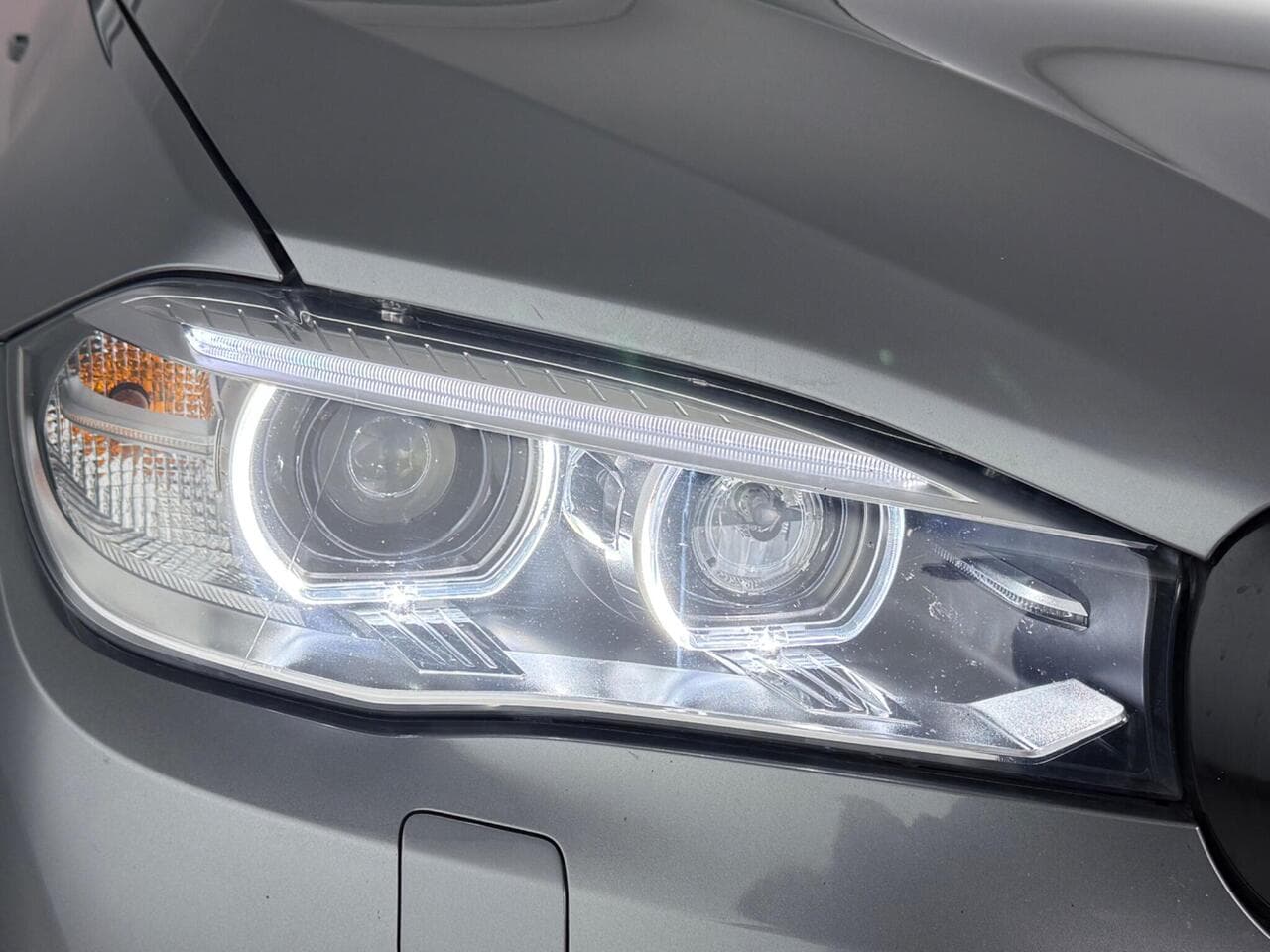 BMW X6 thumbnail Lights Front