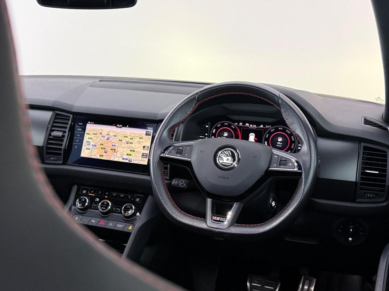Skoda Kodiaq thumbnail Steering Wheel