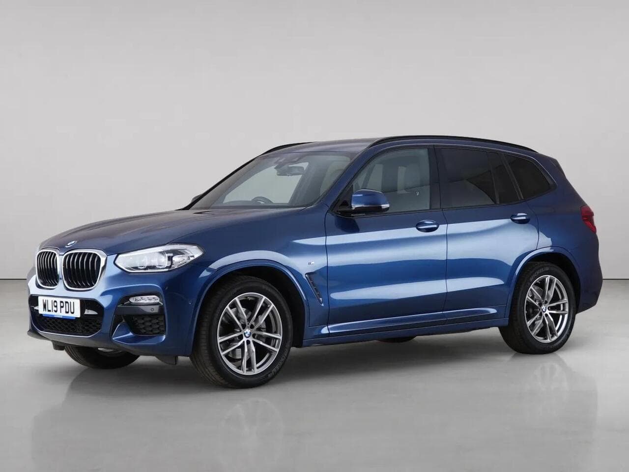 BMW X3 thumbnail Front Left