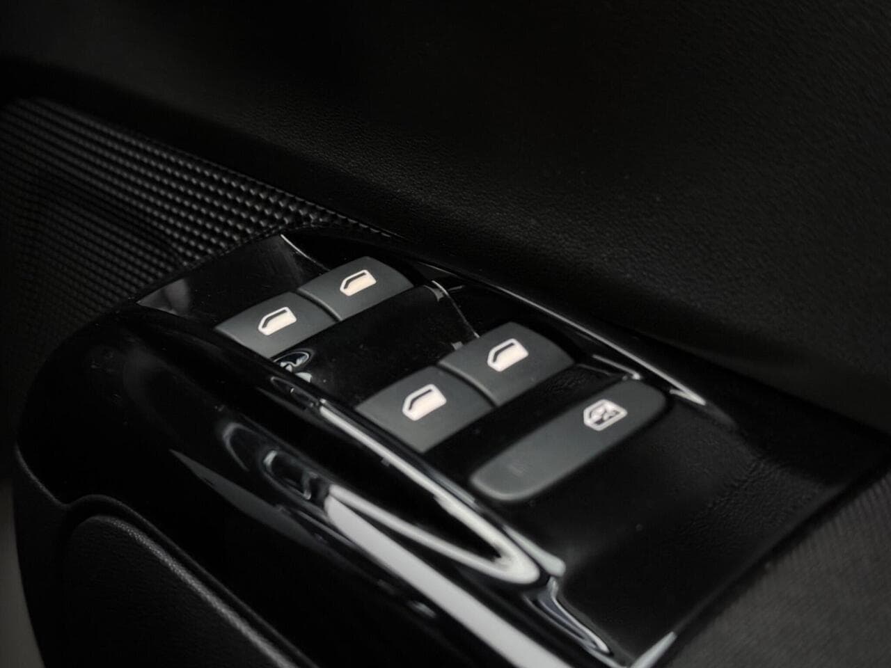 Citroen C3 thumbnail Misc Controls