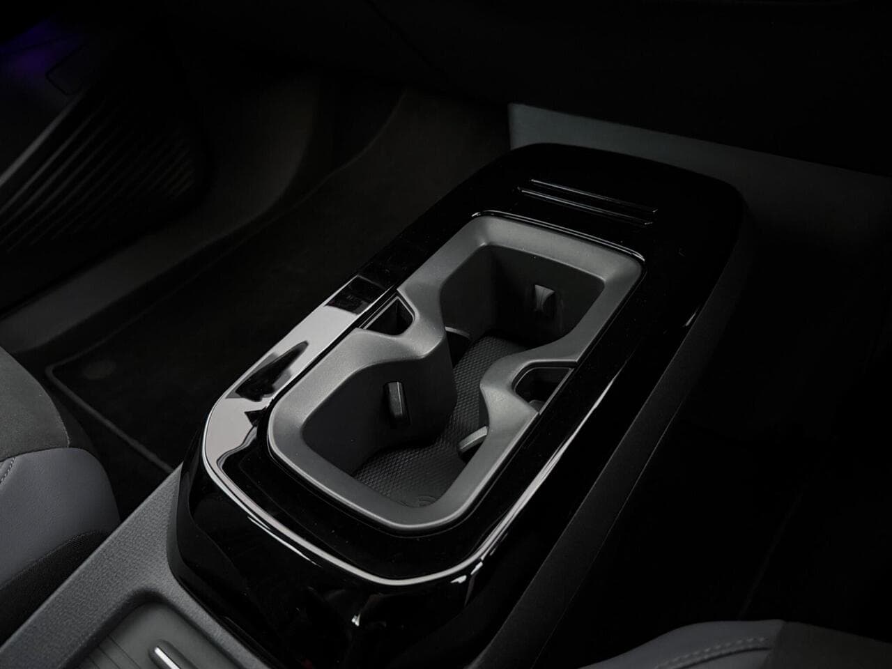 Volkswagen ID.4 thumbnail Interior Front