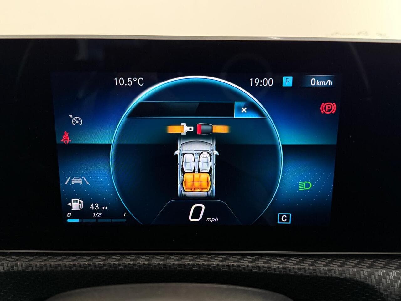 Mercedes-Benz A Class thumbnail Driver Instruments