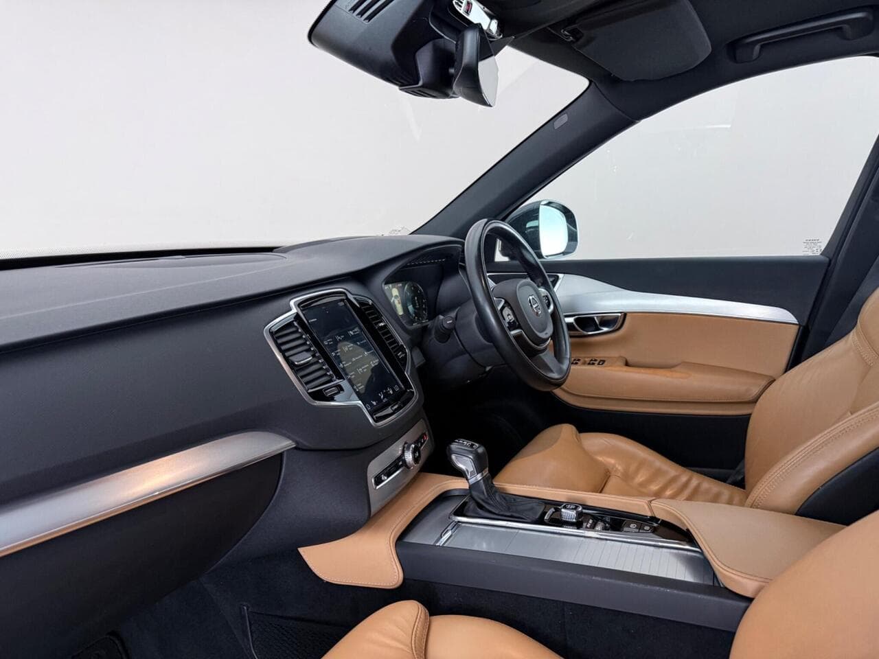 Volvo XC90 thumbnail Interior Front