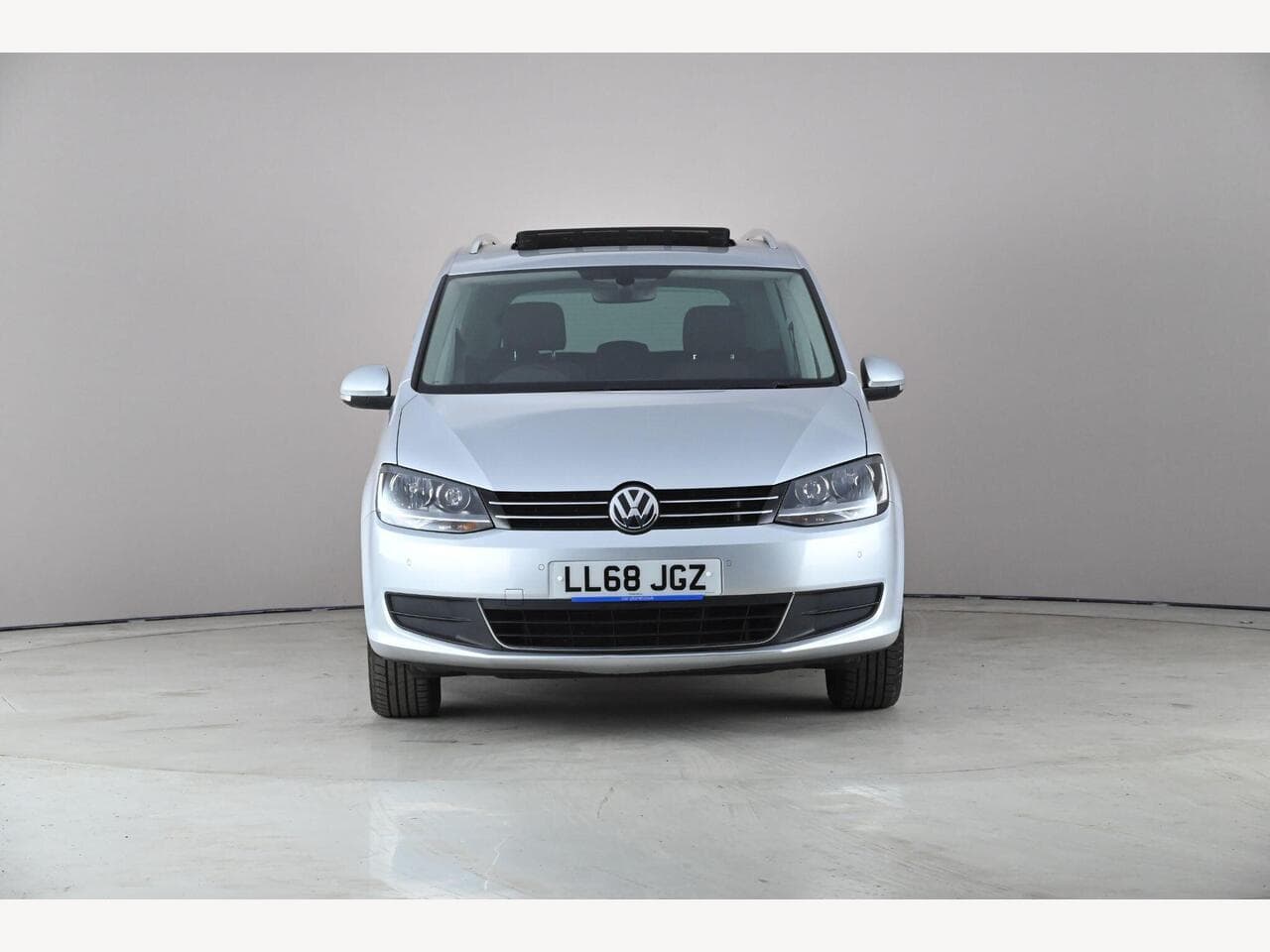 Volkswagen Sharan thumbnail Front