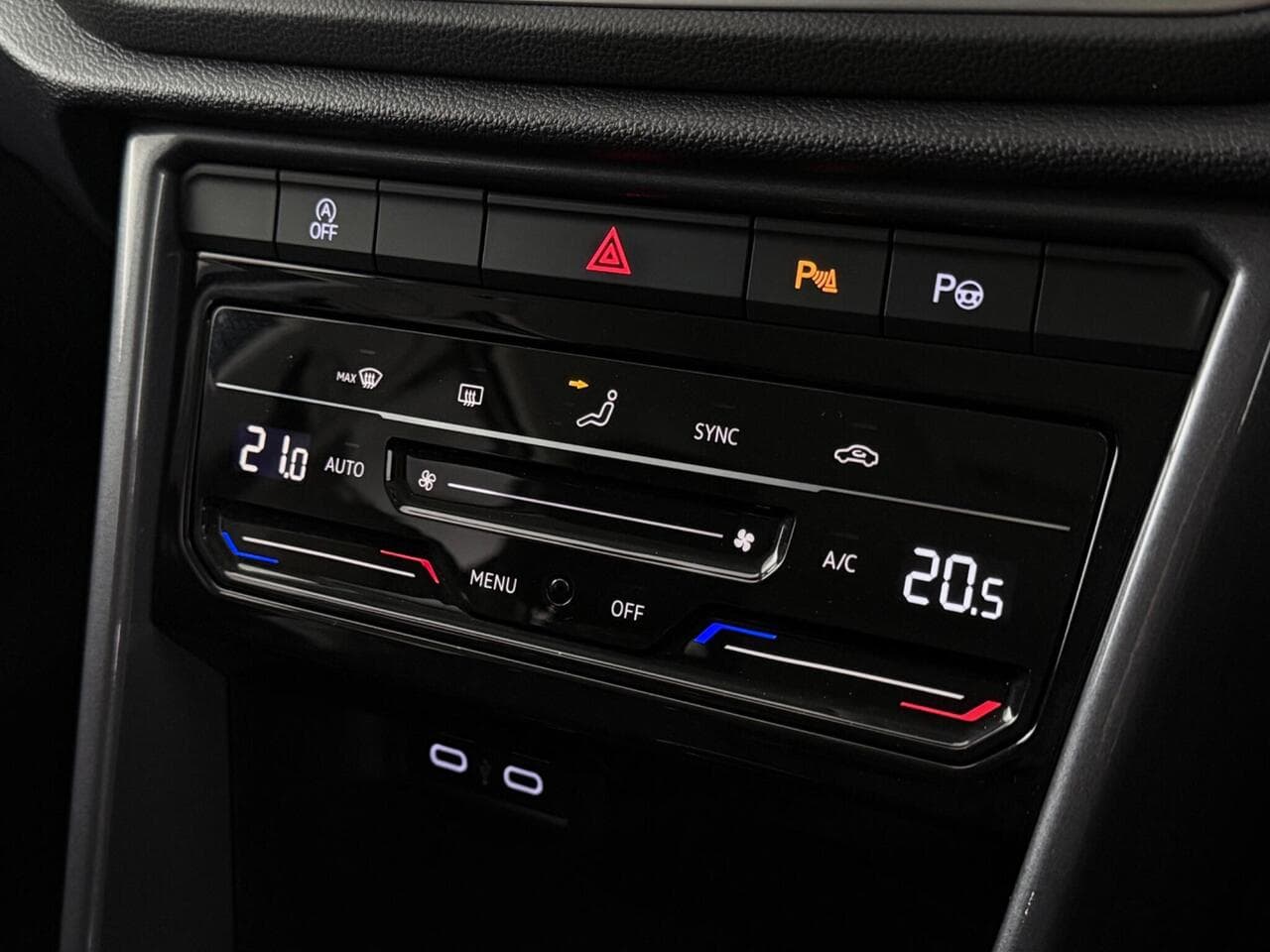 Volkswagen T-Roc thumbnail Misc Controls