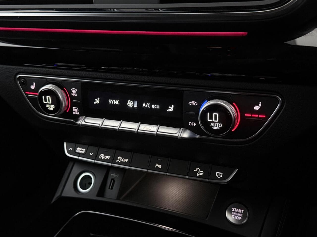 Audi Q5 thumbnail Infotainment System