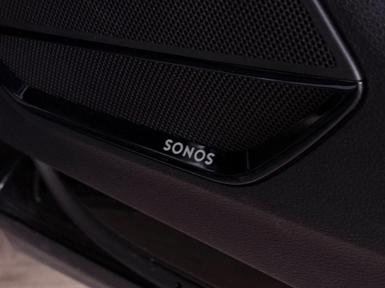 Audi Q3 thumbnail Misc Controls
