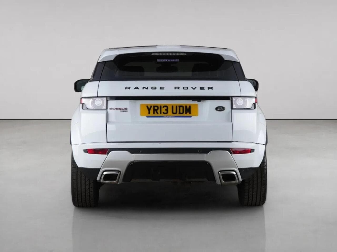 Land Rover Range Rover Evoque thumbnail Rear