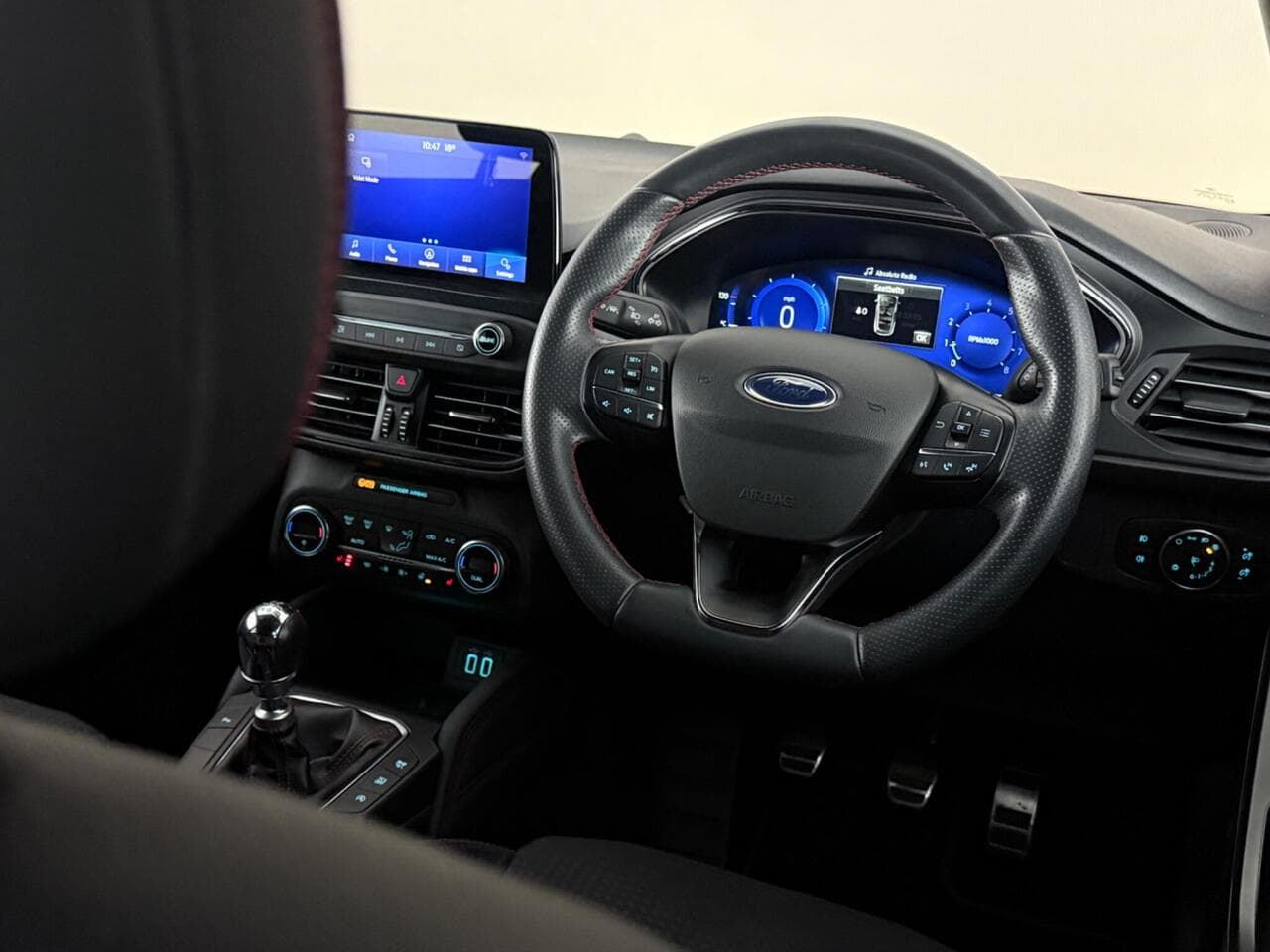Ford Focus thumbnail Steering Wheel