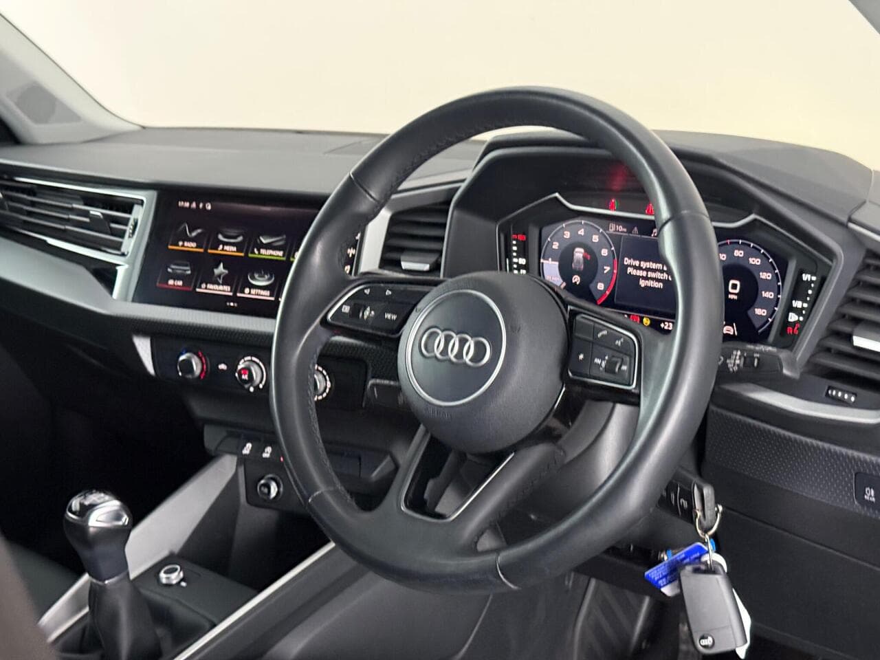 Audi A1 thumbnail Steering Wheel
