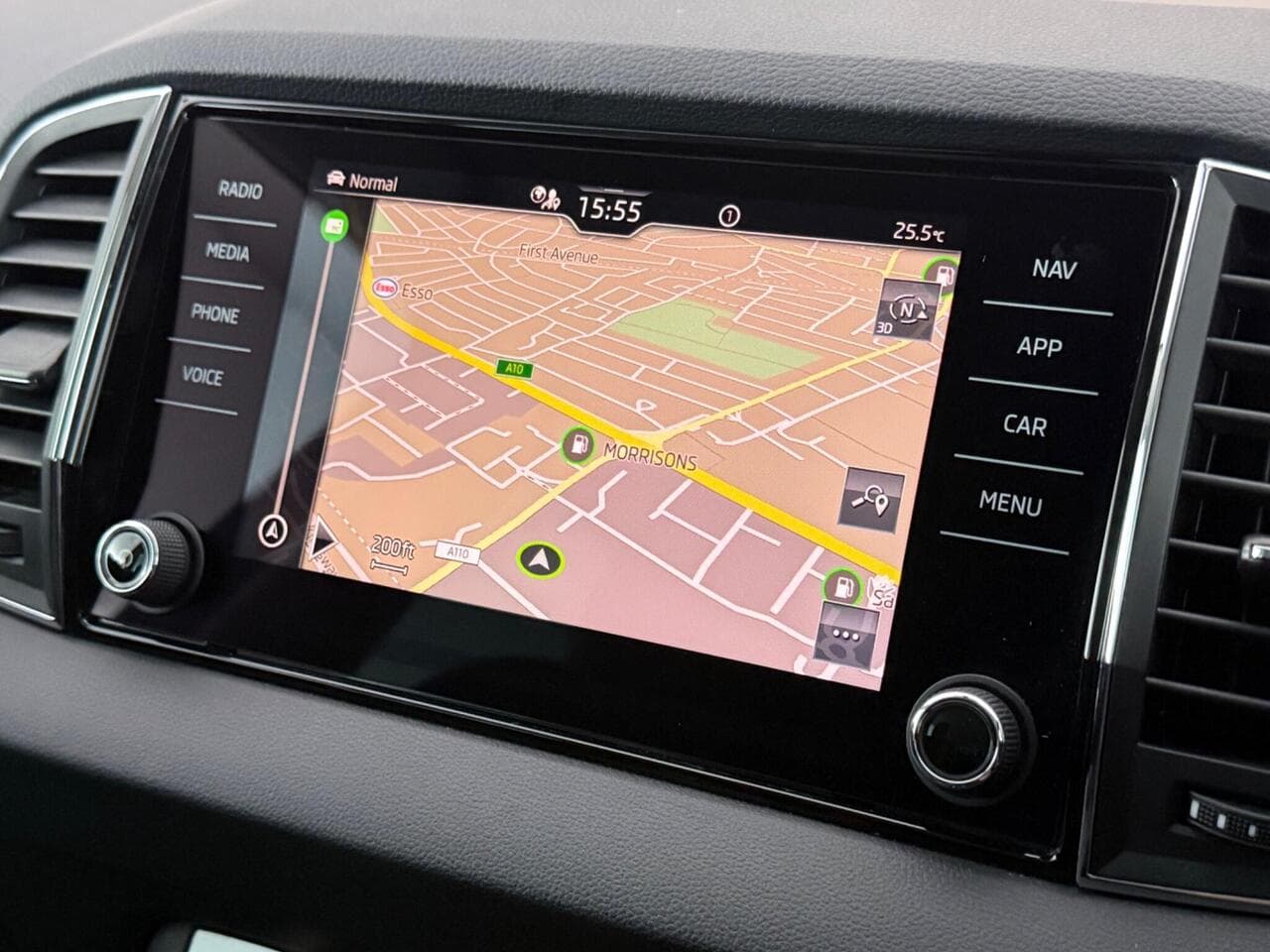 Skoda Karoq thumbnail Infotainment System