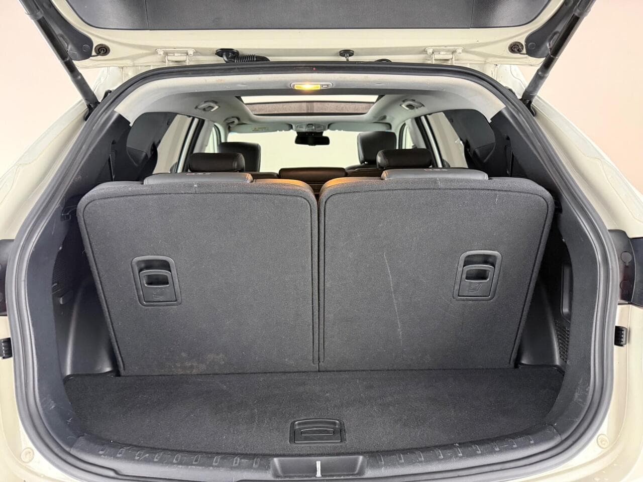Hyundai Santa Fe thumbnail Boot