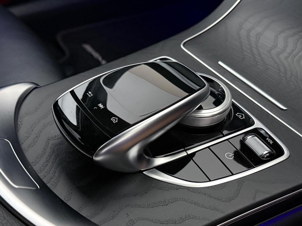 Mercedes-Benz C Class thumbnail Keys