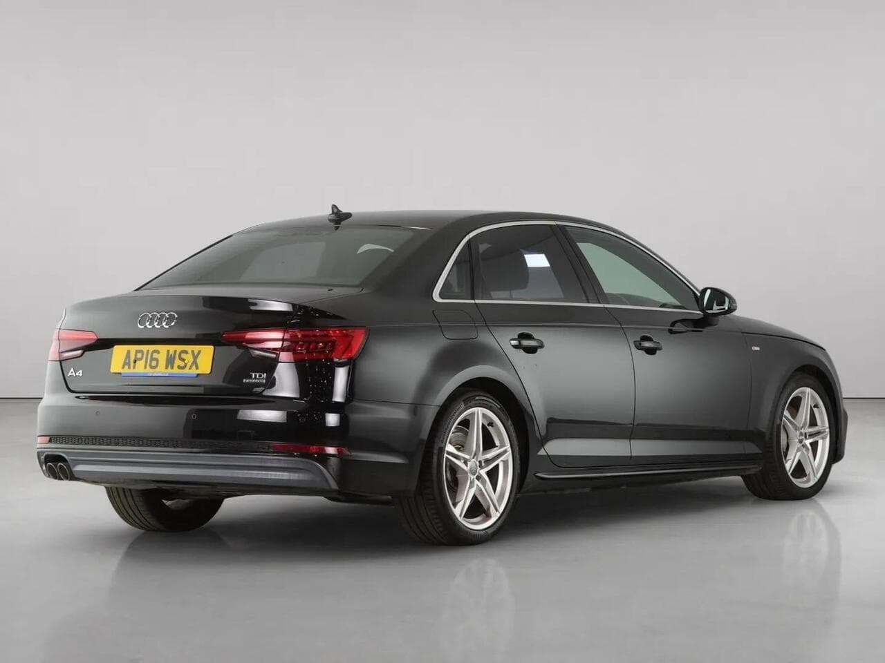 Audi A4 thumbnail Rear Right
