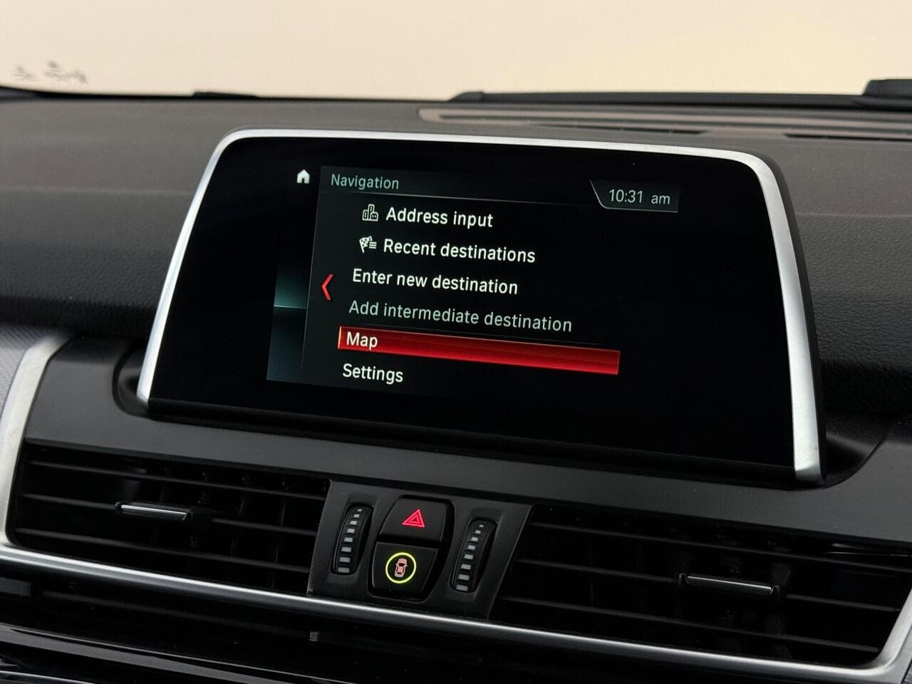 BMW 2 Series Active Tourer thumbnail Infotainment System
