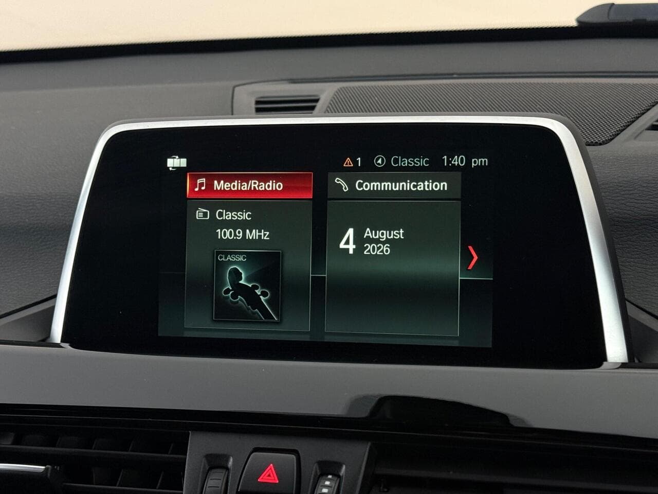 BMW X1 thumbnail Infotainment System