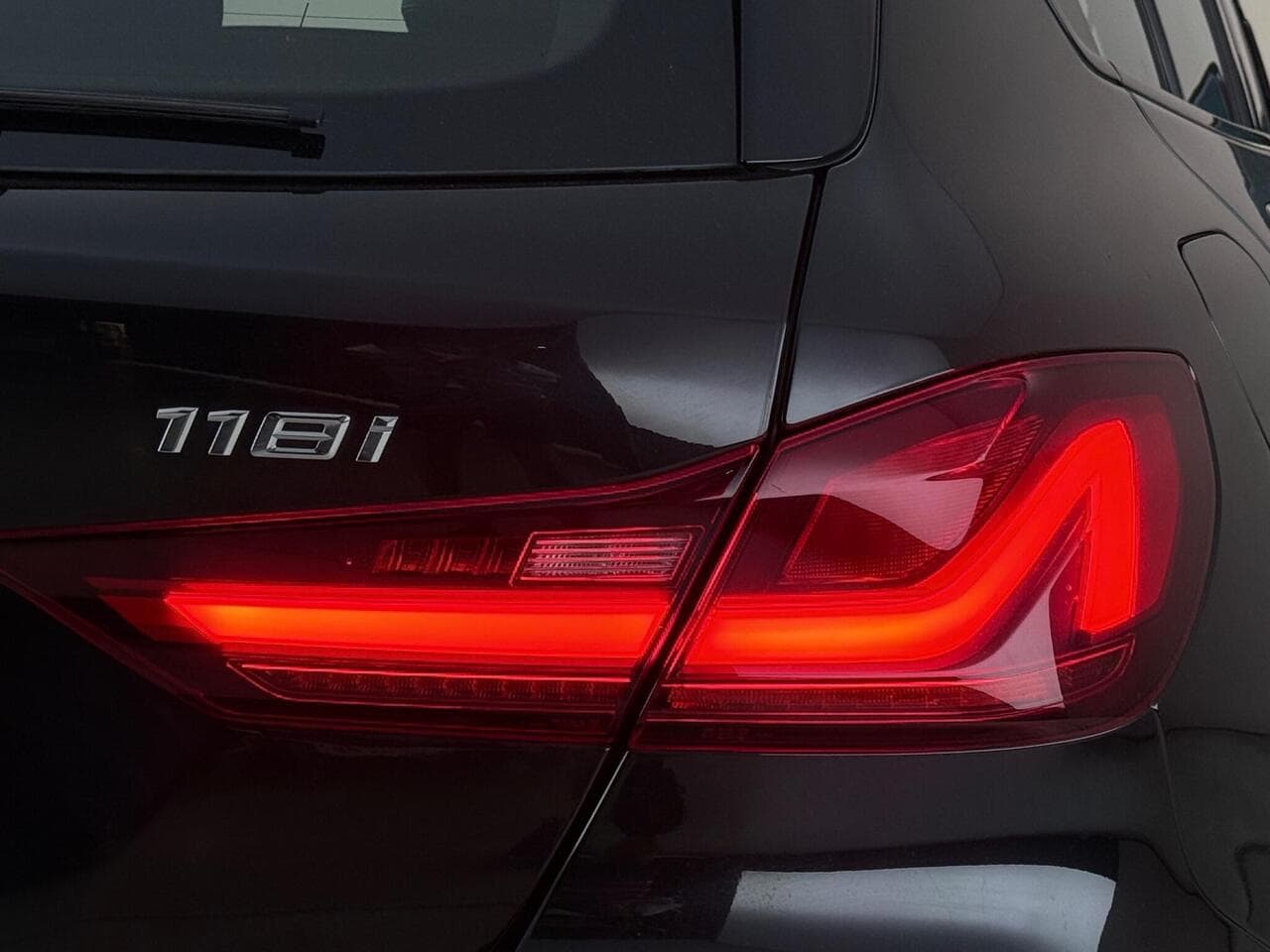 BMW 1 Series thumbnail Lights Rear