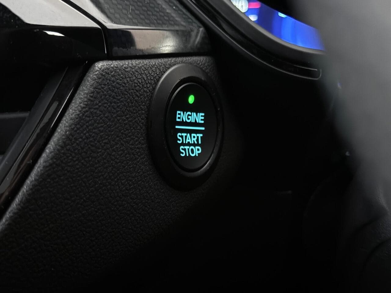Ford Kuga thumbnail Misc Controls