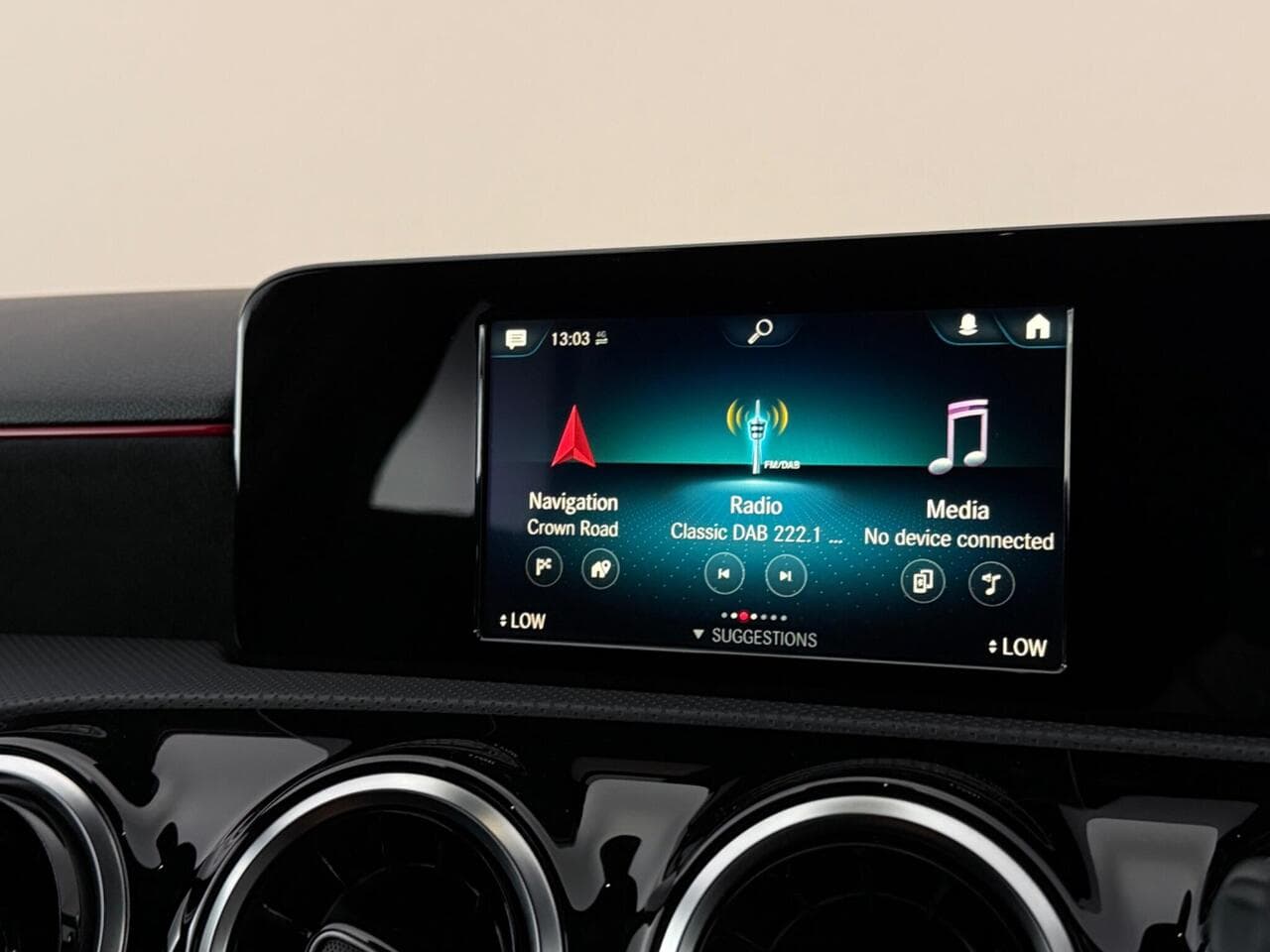 Mercedes-Benz A Class thumbnail Infotainment System