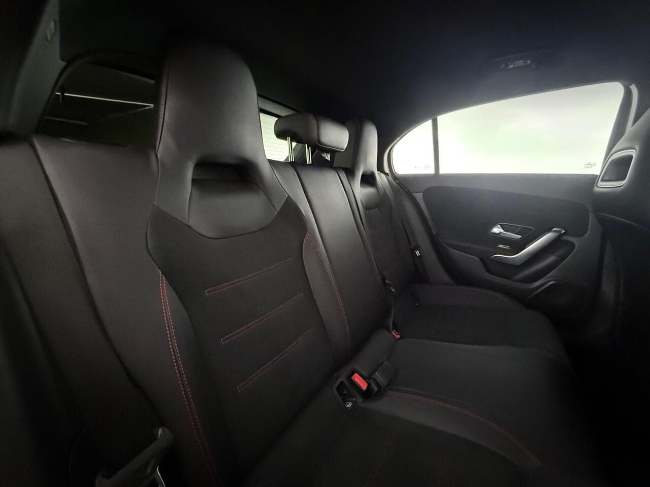 Mercedes-Benz A Class thumbnail Seats Rear