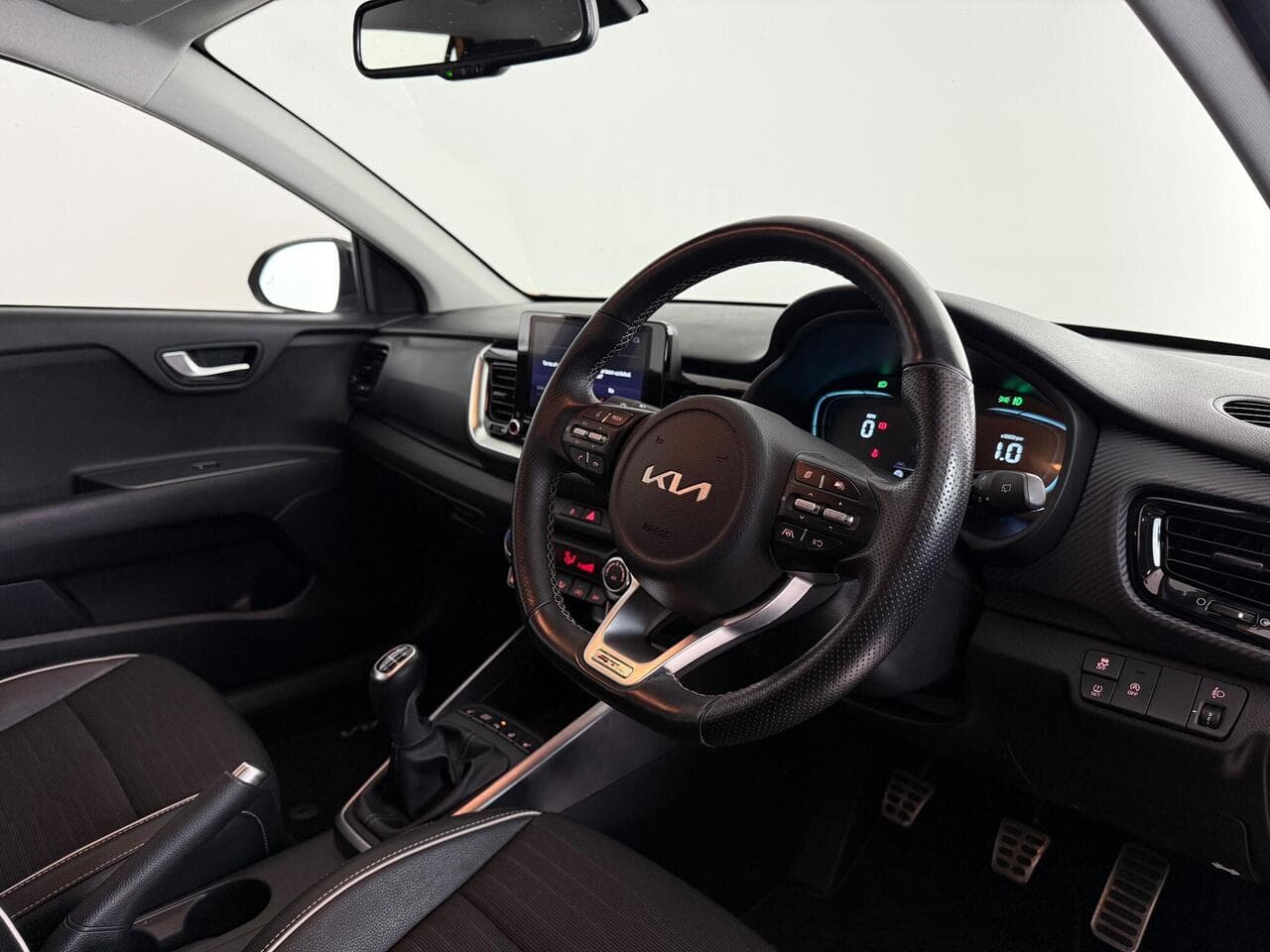Kia Stonic thumbnail Interior Front
