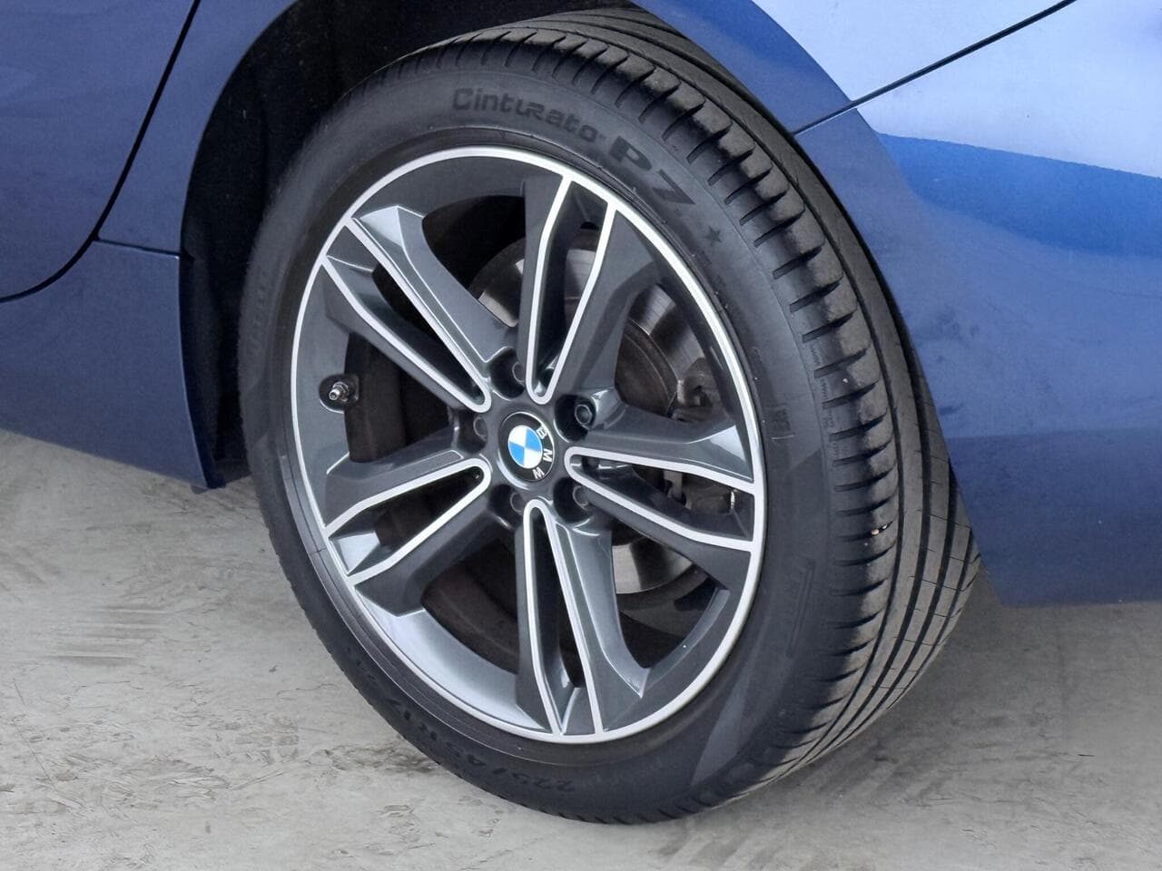 BMW 1 Series thumbnail Wheel