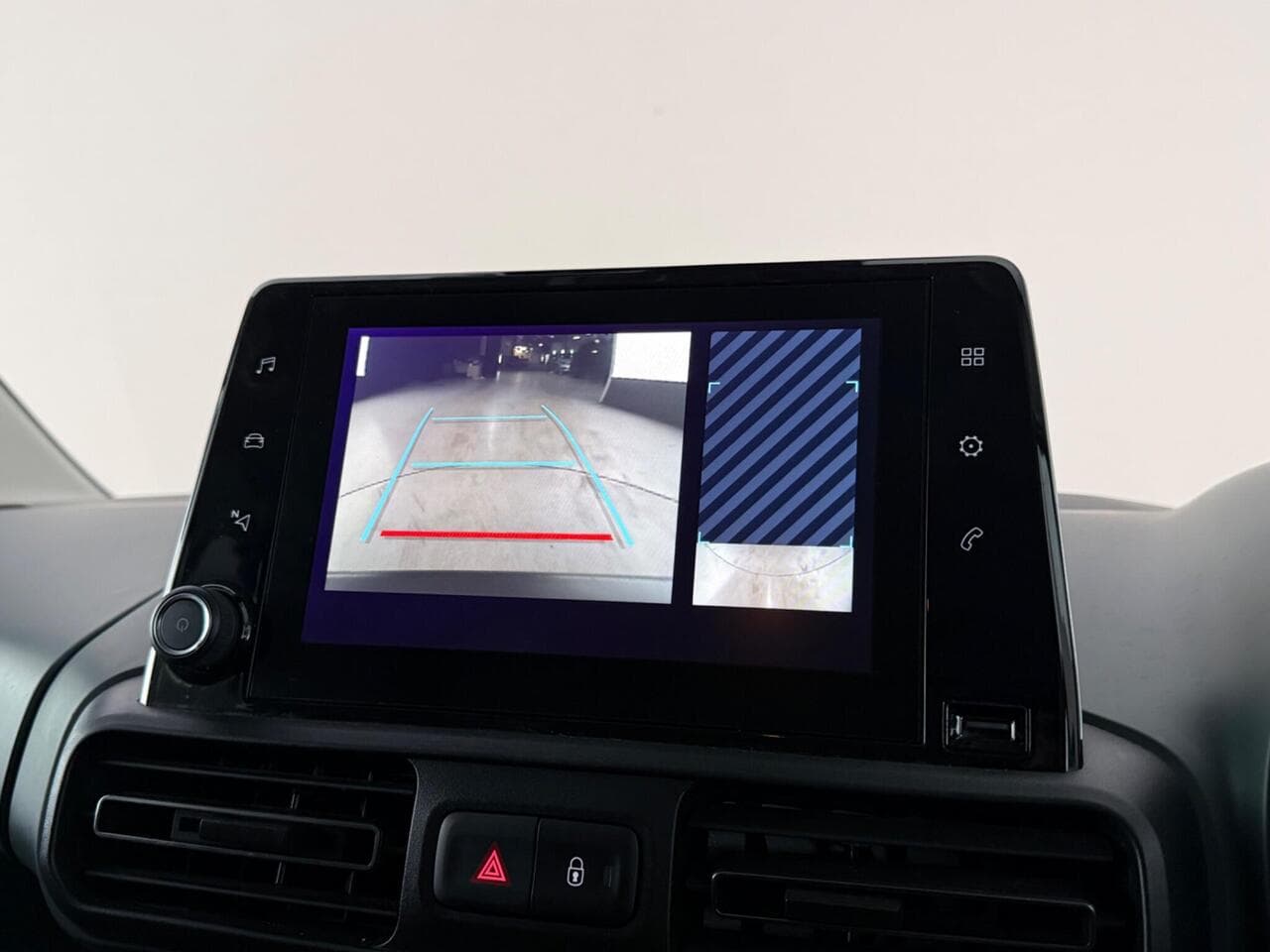 Citroen Berlingo thumbnail Infotainment System