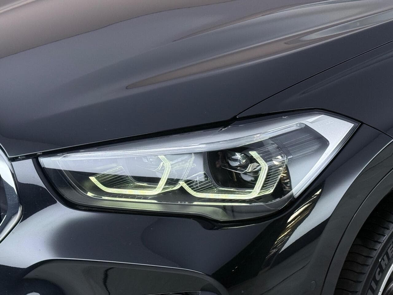 BMW X1 thumbnail Lights Front