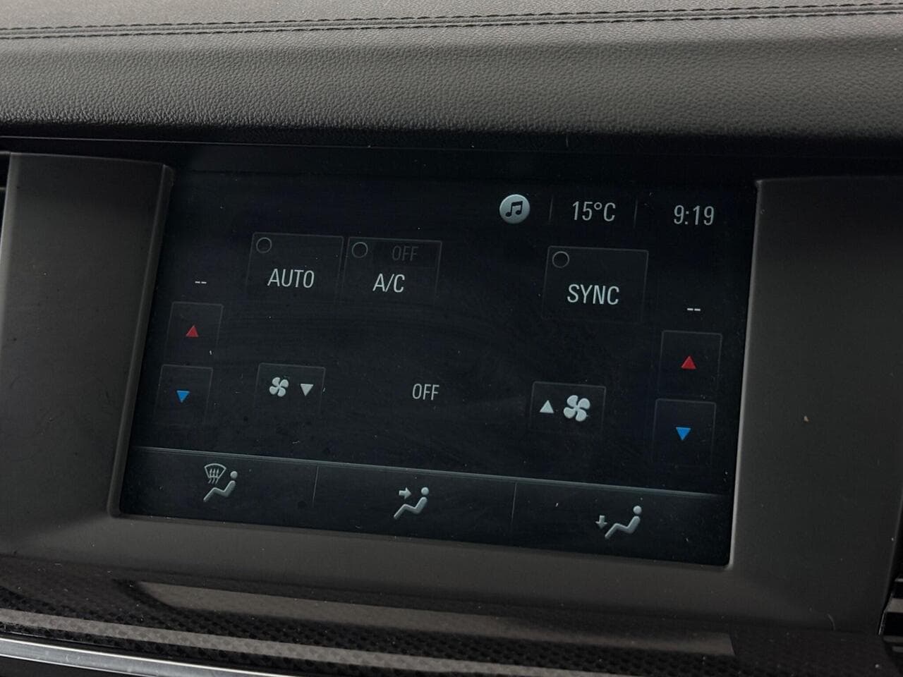 Vauxhall Insignia thumbnail Infotainment System