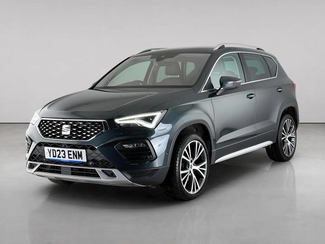 SEAT Ateca thumbnail Front Left