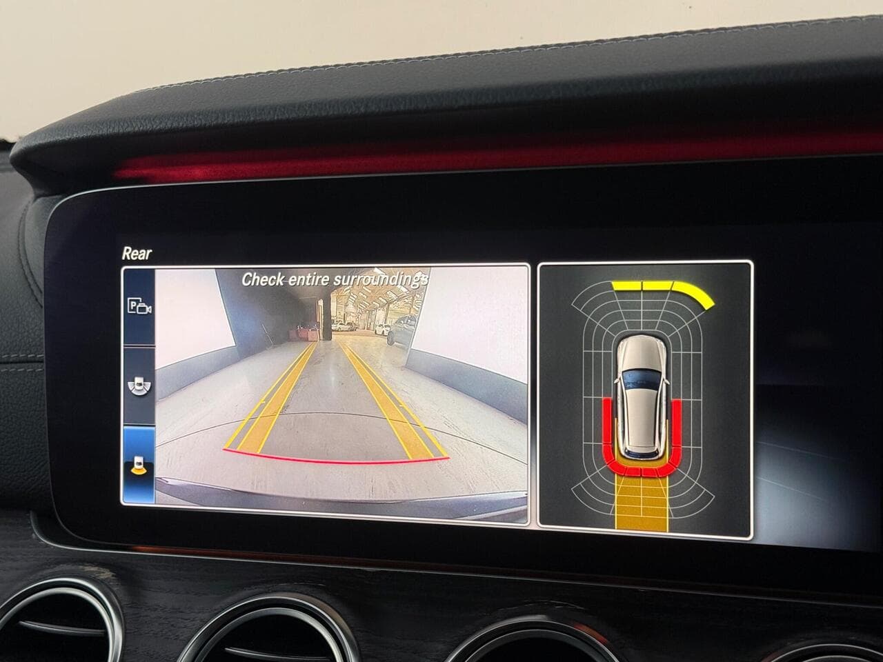Mercedes-Benz E Class thumbnail Infotainment System