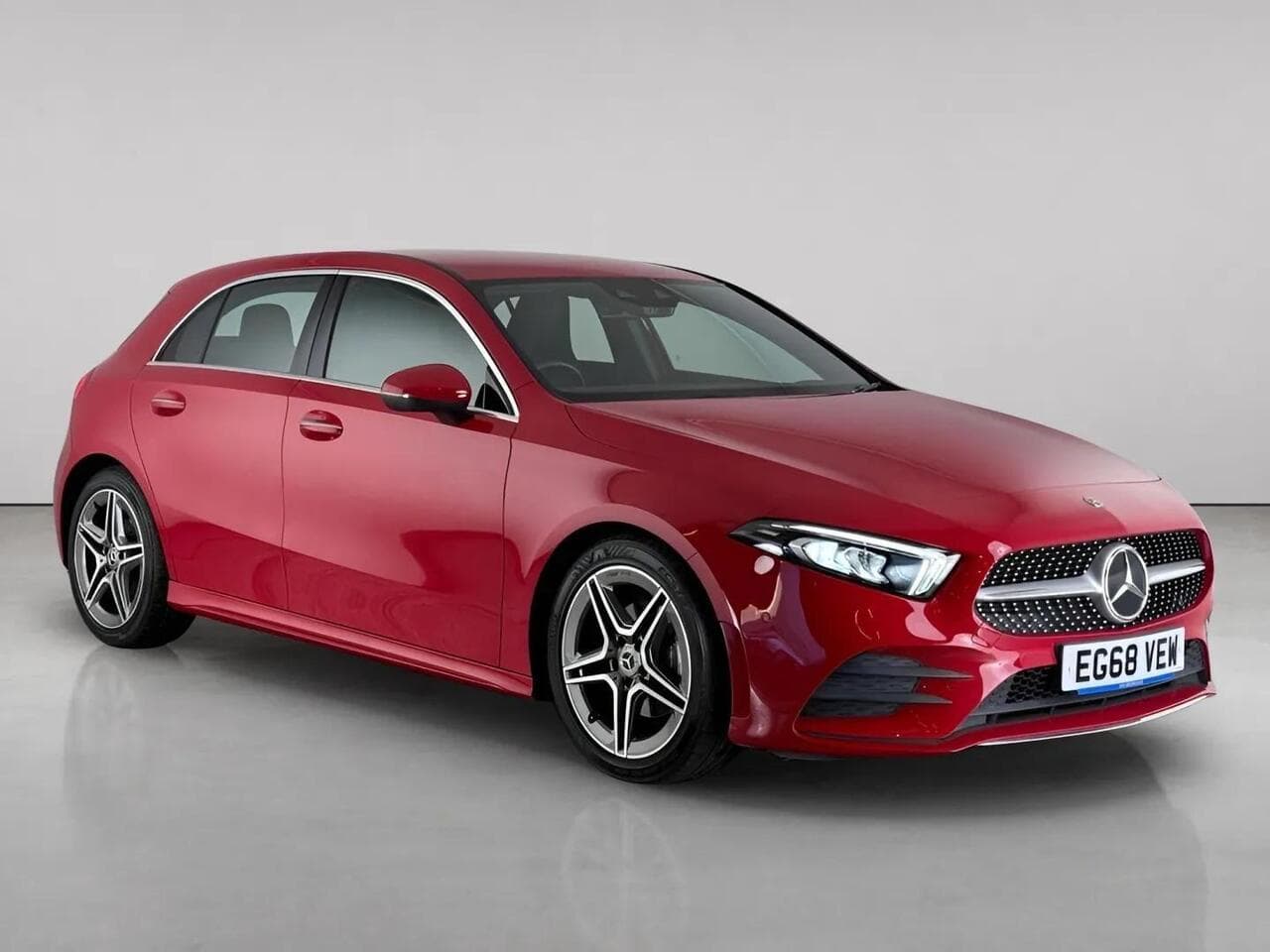 Mercedes-Benz A Class - Mercedes-Benz A Class 1.5 A180d AMG Line (Premium) 7G-DCT Euro 6 (s/s) 5dr