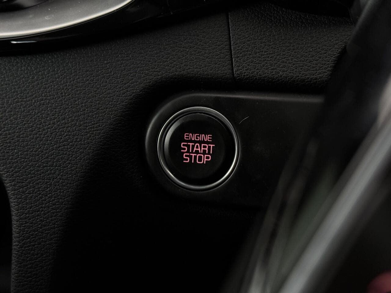 Kia XCeed thumbnail Misc Controls