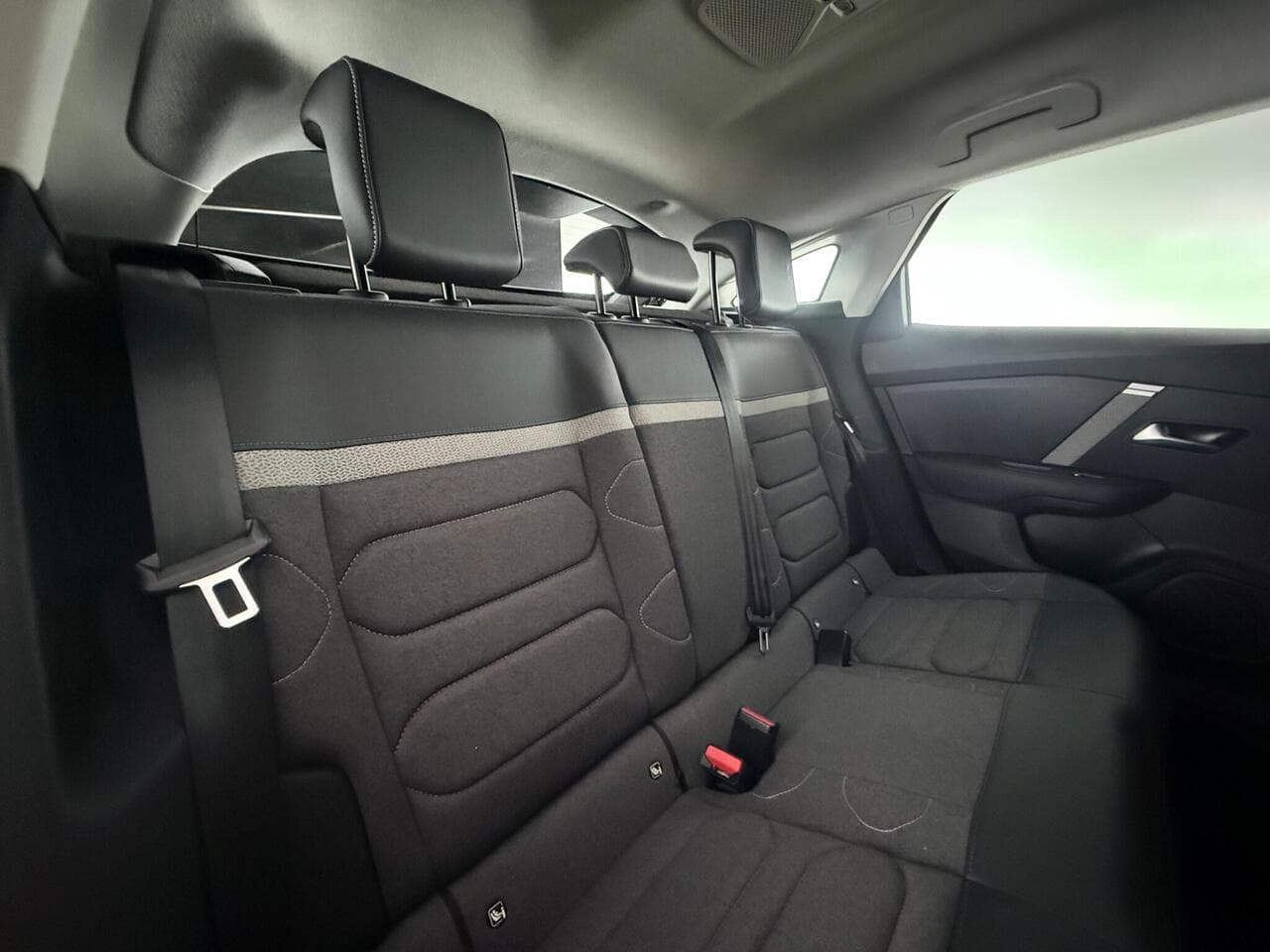 Citroen C4 thumbnail Seats Rear