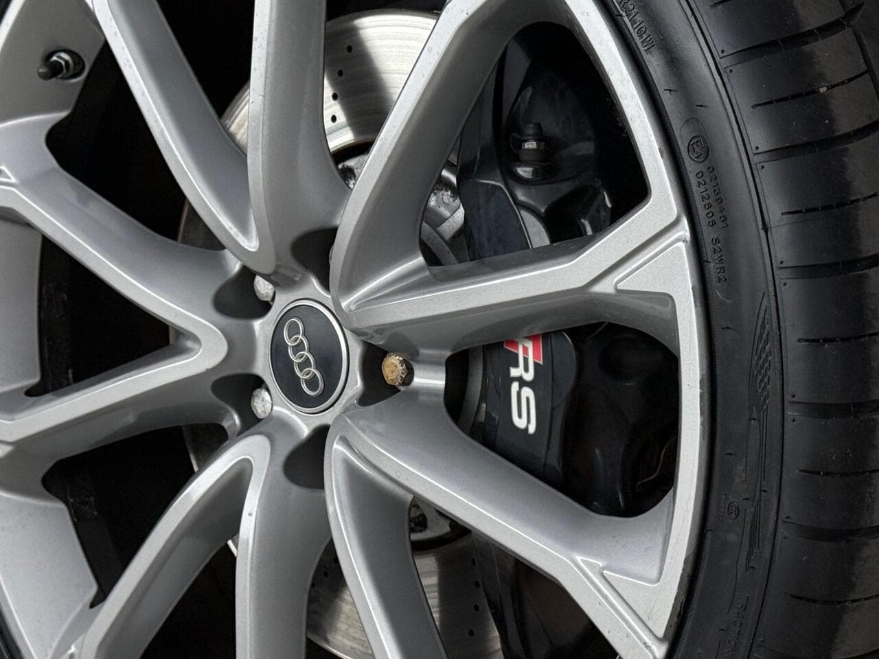 Audi RS Q3 thumbnail Wheel