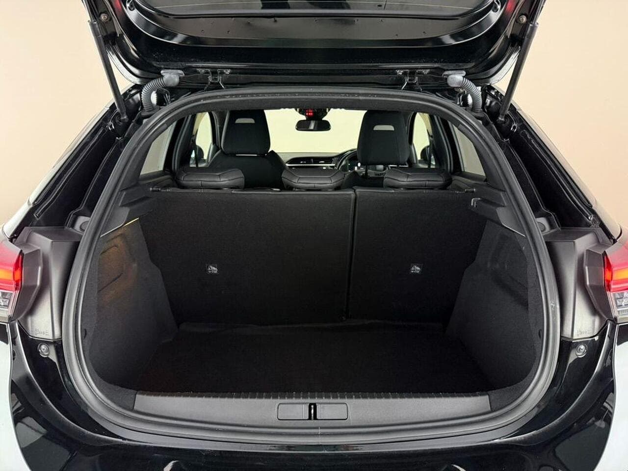 Vauxhall Corsa thumbnail Boot