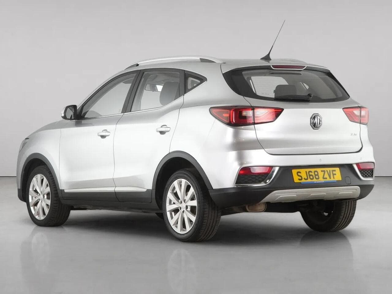MG MG ZS thumbnail Rear Left