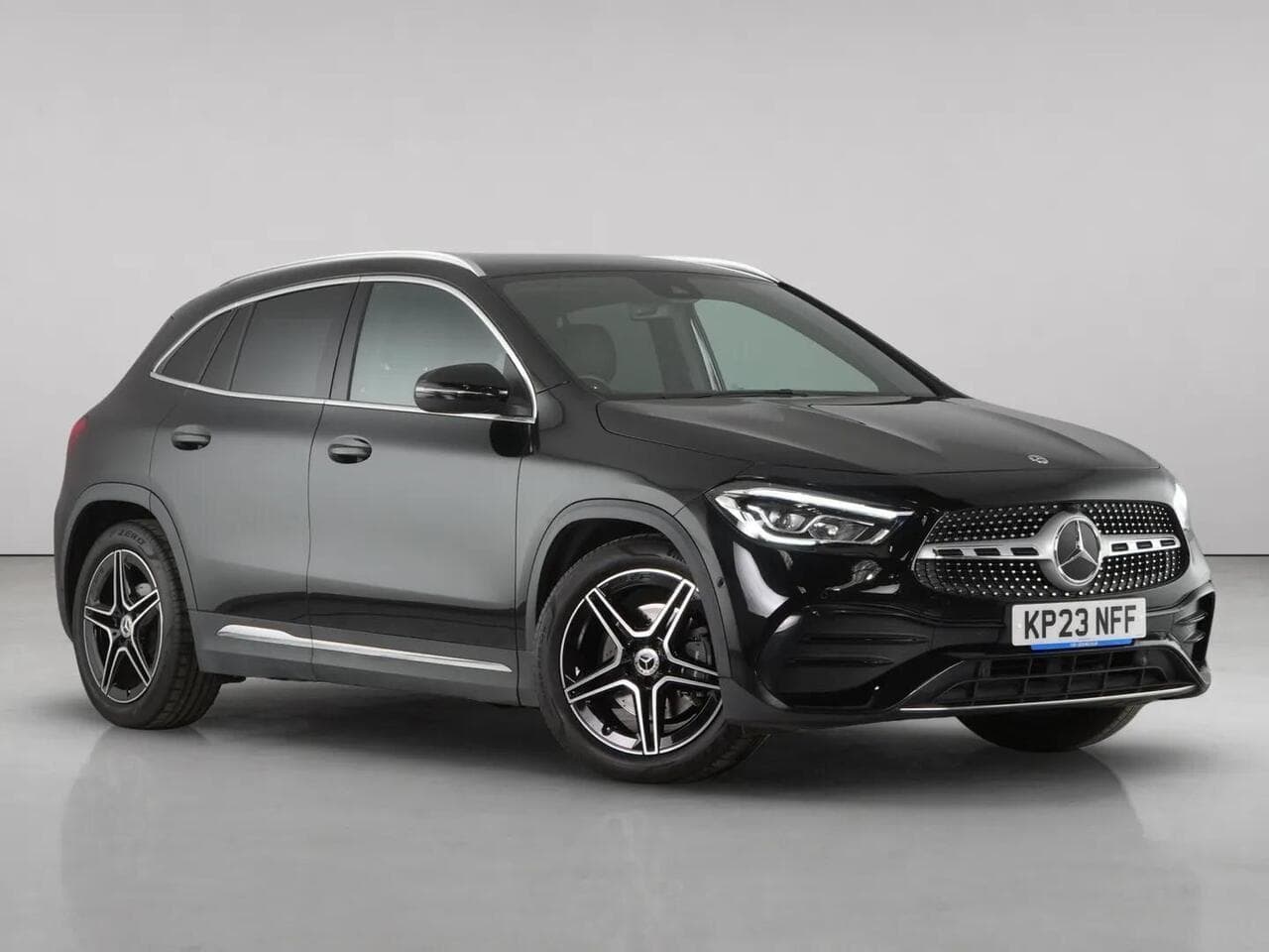 Mercedes-Benz GLA - Mercedes-Benz GLA 1.3 GLA200 AMG Line (Executive) SUV 5dr Petrol 7G-DCT Euro 6 (s/s) (163 ps)