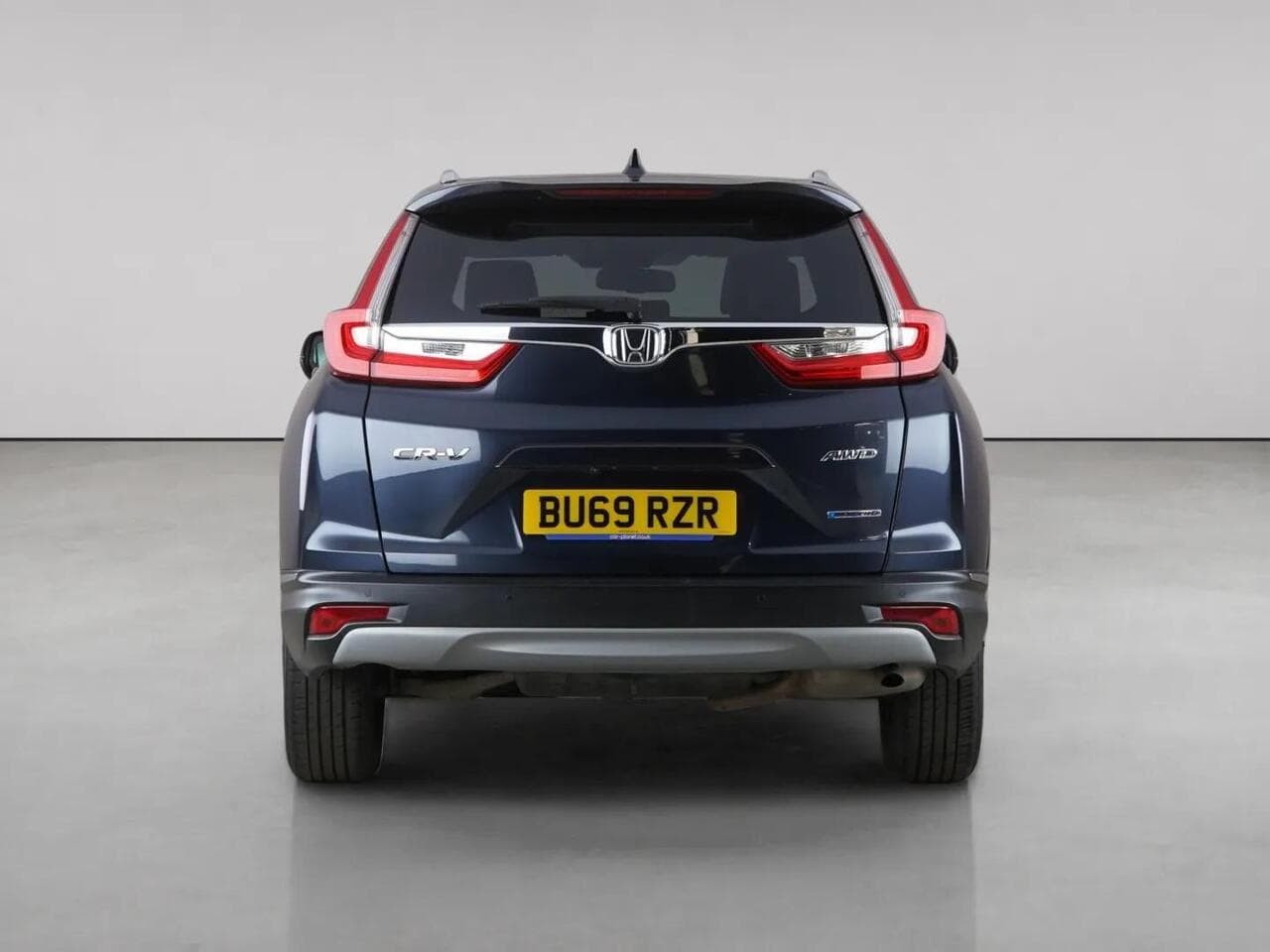 Honda CR-V thumbnail Rear