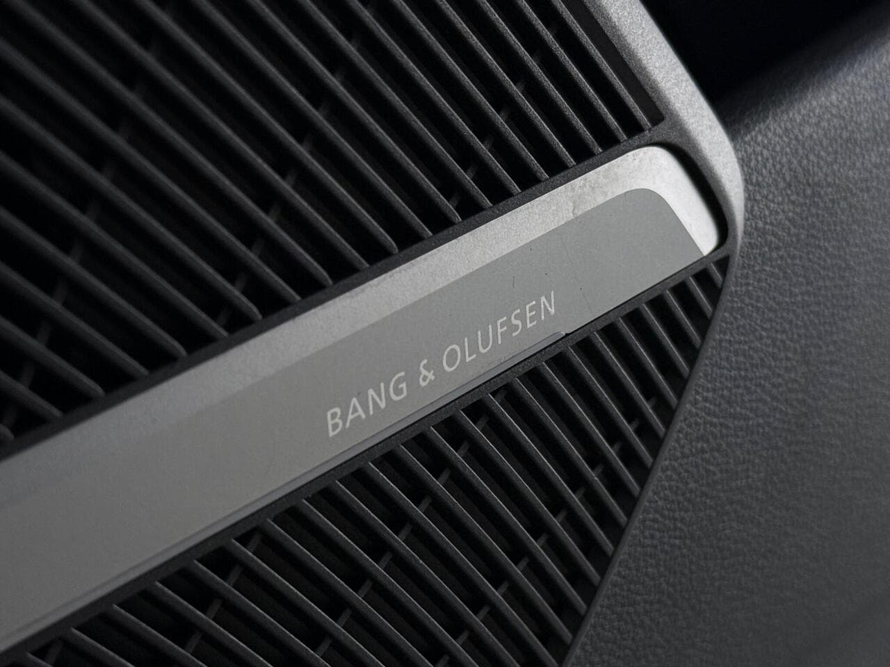 Audi Q5 thumbnail Misc Controls