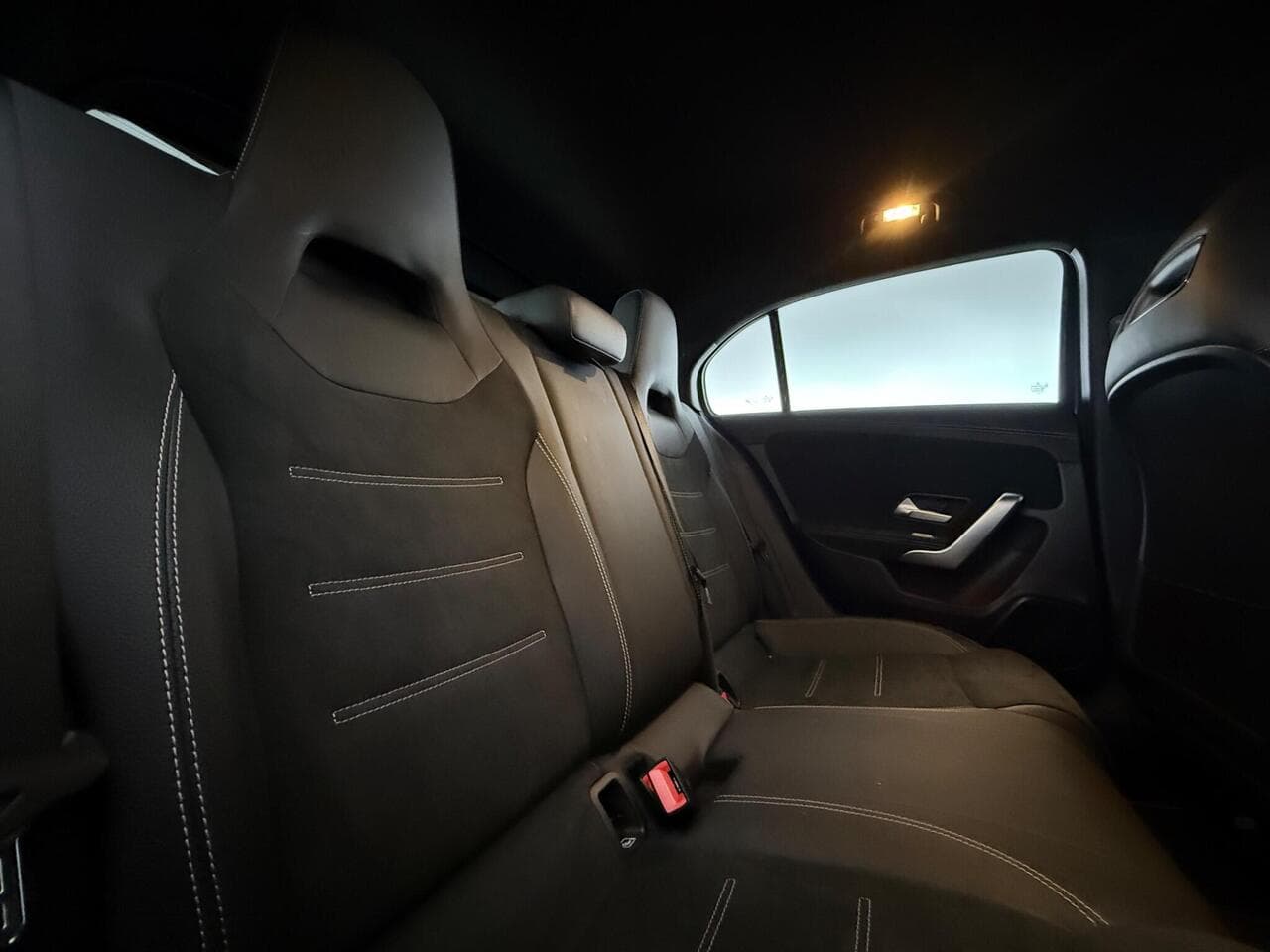Mercedes-Benz A Class thumbnail Seats Rear