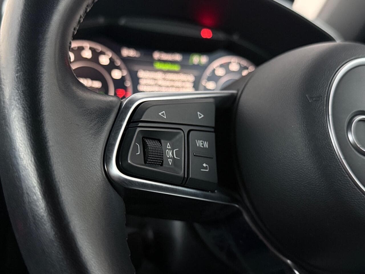 Audi TT thumbnail Misc Controls