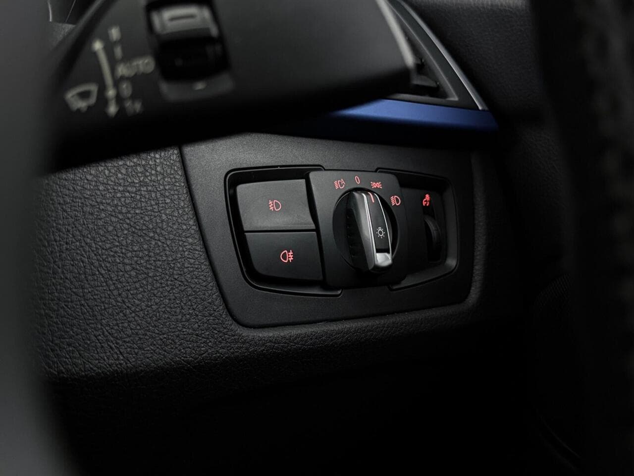 BMW 3 Series thumbnail Misc Controls