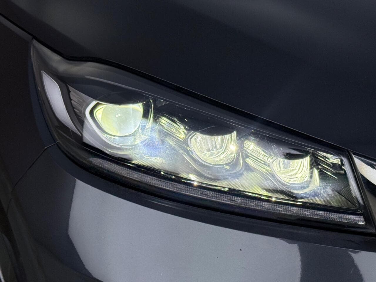 Kia Sorento thumbnail Lights Front