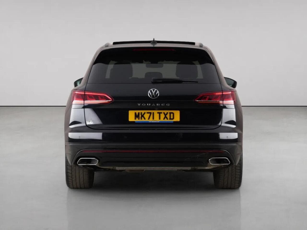 Volkswagen Touareg thumbnail Rear