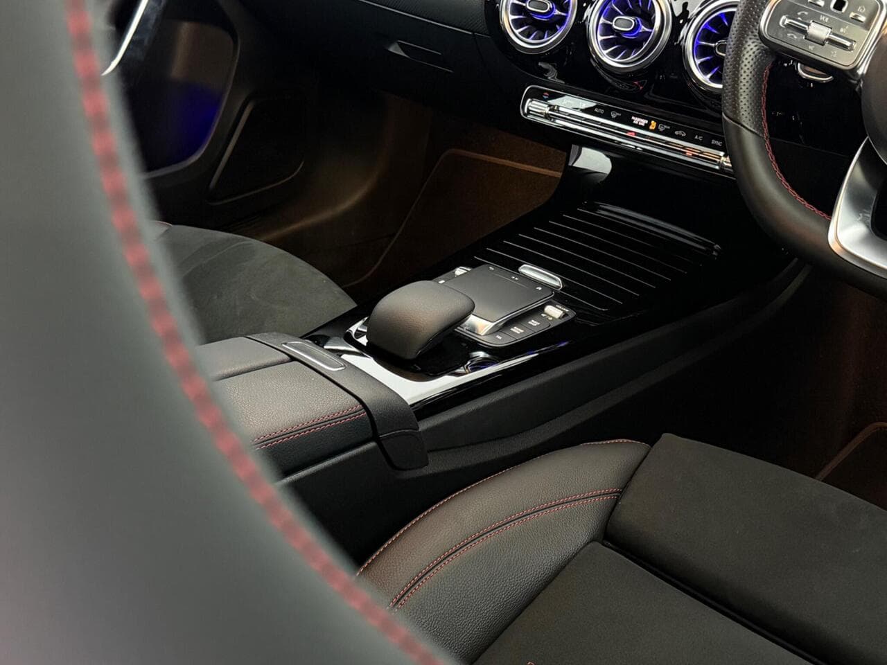 Mercedes-Benz A Class thumbnail Interior Front