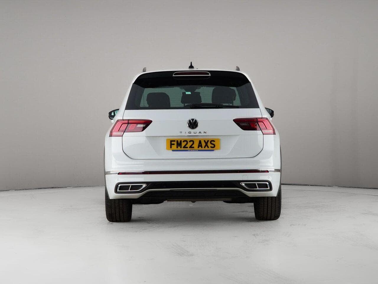 Volkswagen Tiguan thumbnail Rear