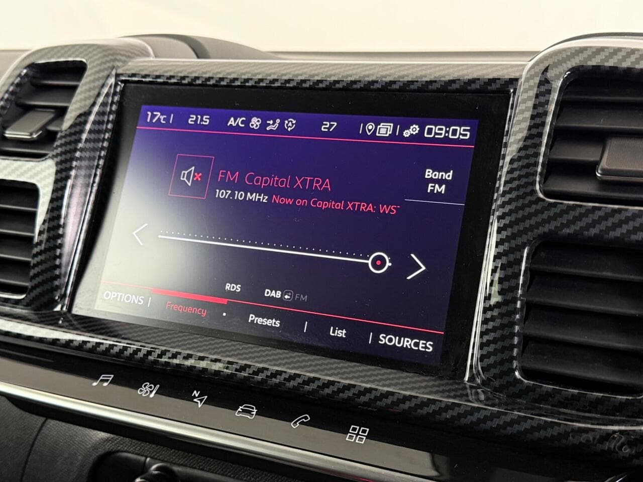 Citroen C5 Aircross thumbnail Infotainment System