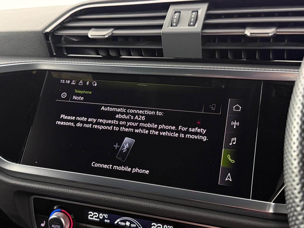 Audi Q3 thumbnail Infotainment System
